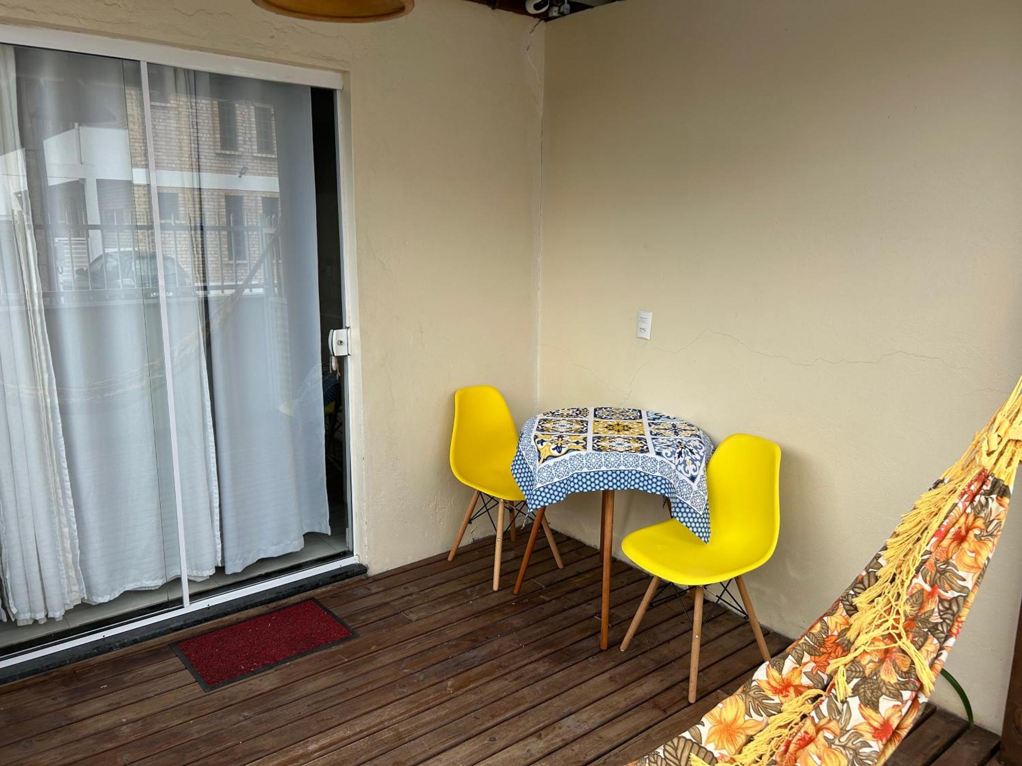 בומבינאס Suite Rua Pescada Amarela מראה חיצוני תמונה